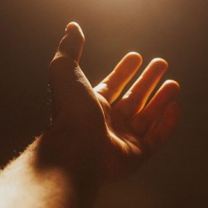Tu Fe Mueve la Mano de Dios